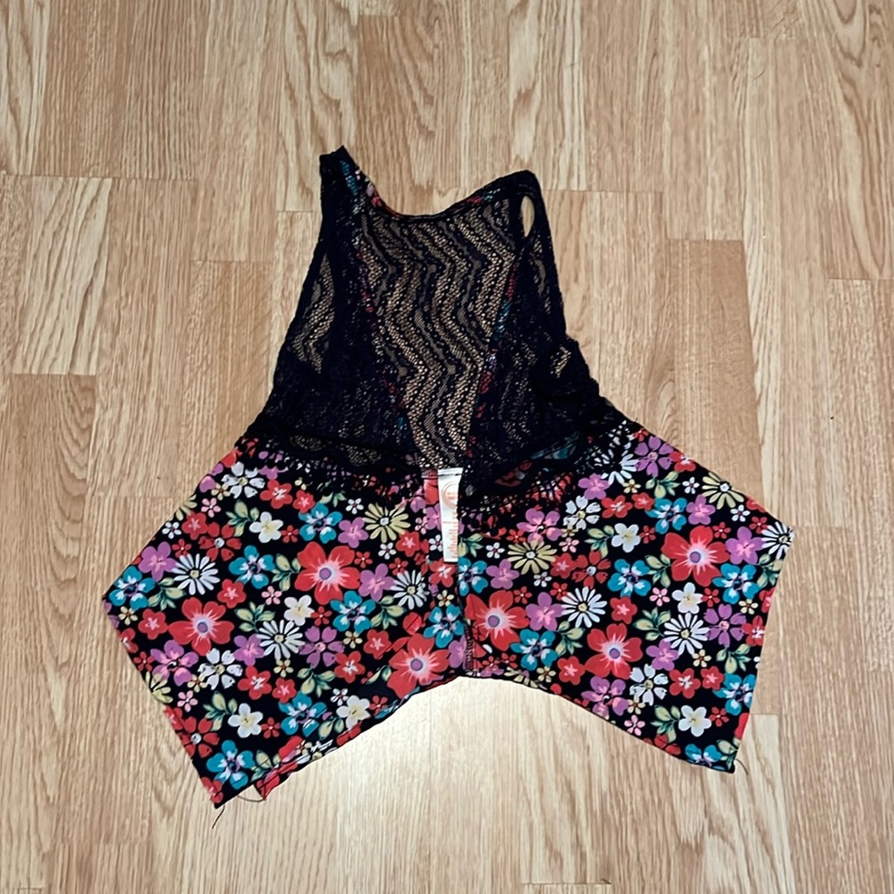 Wonder Nation Floral and Lace Vest size 6/6x